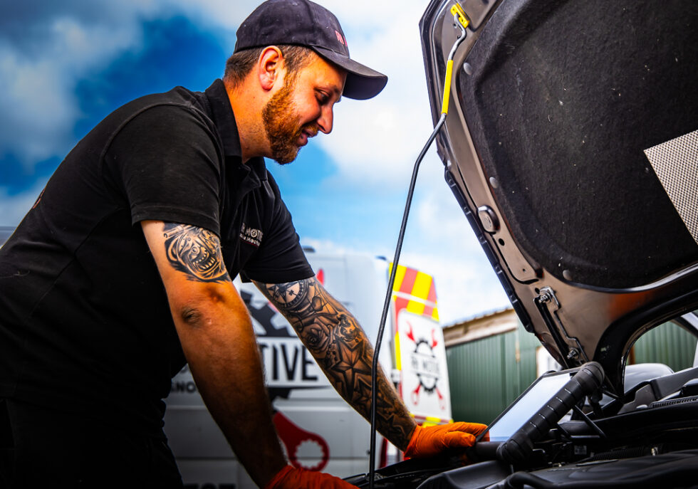Battery Check and Repair Services in Berkshire and Hampshire - RH MOTIVE - Mobile Mechanic Berkshire & Hampshire UK - Automotive Photography By KW Creative - Kent Wynne Automotive (C)