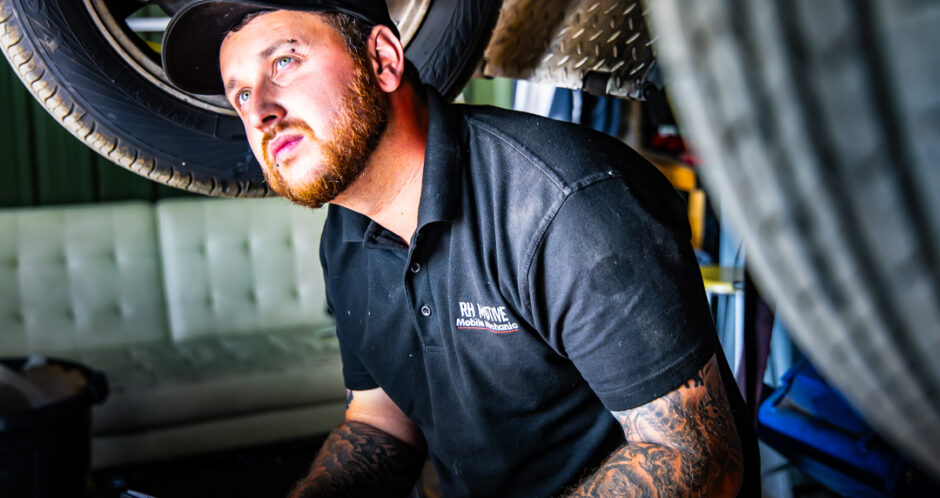 Berkshire Car MOT - RH MOTIVE - Mobile Mechanic Berkshire & Hampshire UK - Automotive Photography By KW Creative - Kent Wynne Automotive (C)