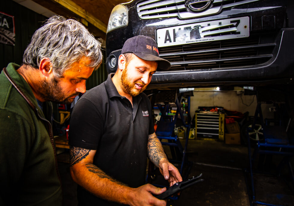 Berkshire Car MOT - RH MOTIVE - Mobile Mechanic Berkshire & Hampshire UK - Automotive Photography By KW Creative - Kent Wynne Automotive (C)