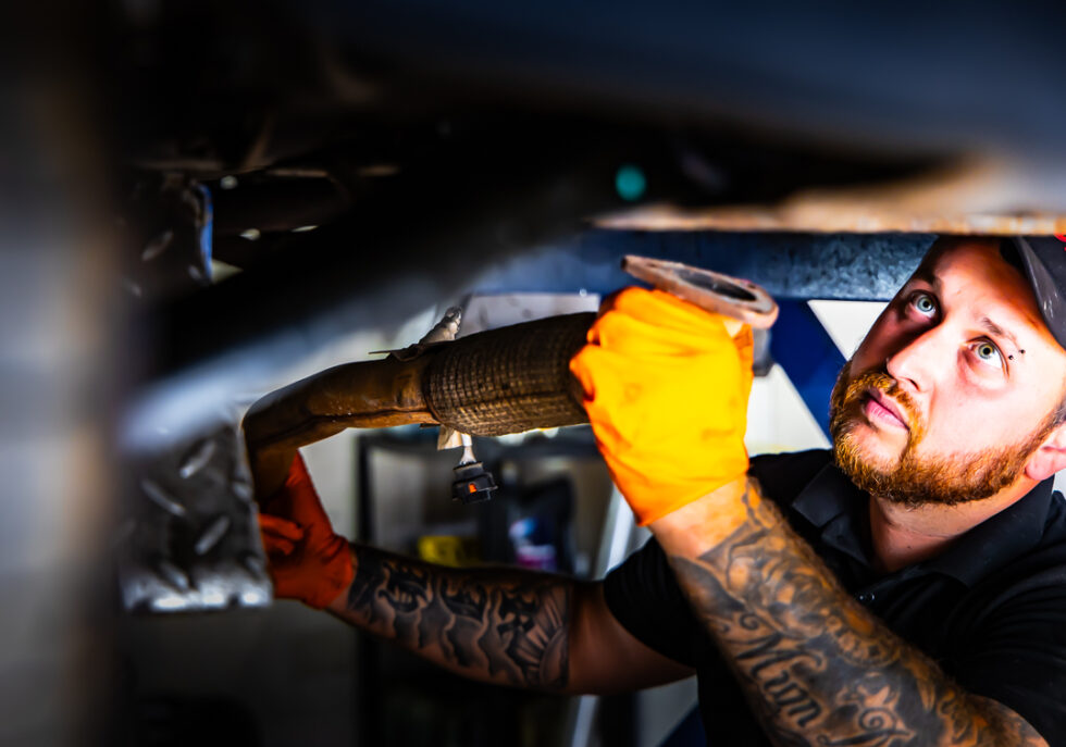 Car Part Repairs in Berkshire and Hampshire - RH MOTIVE - Mobile Mechanic Berkshire & Hampshire UK - Automotive Photography By KW Creative - Kent Wynne Automotive (C)