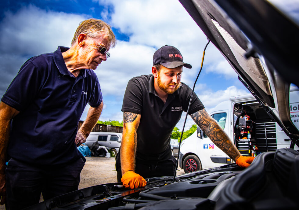 Parts and Car Parts Repairs Berkshire - RH MOTIVE - Mobile Mechanic Berkshire & Hampshire UK - Automotive Photography By KW Creative - Kent Wynne Automotive (C)